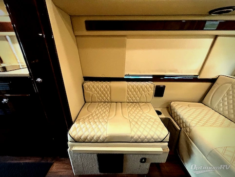 2021 American Coach American Patriot MD2 Lounge RV Photo 4