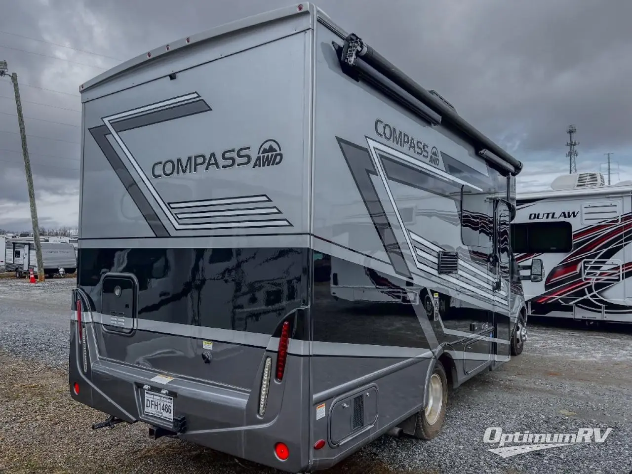2022 Thor Compass AWD 23TW Photo 3