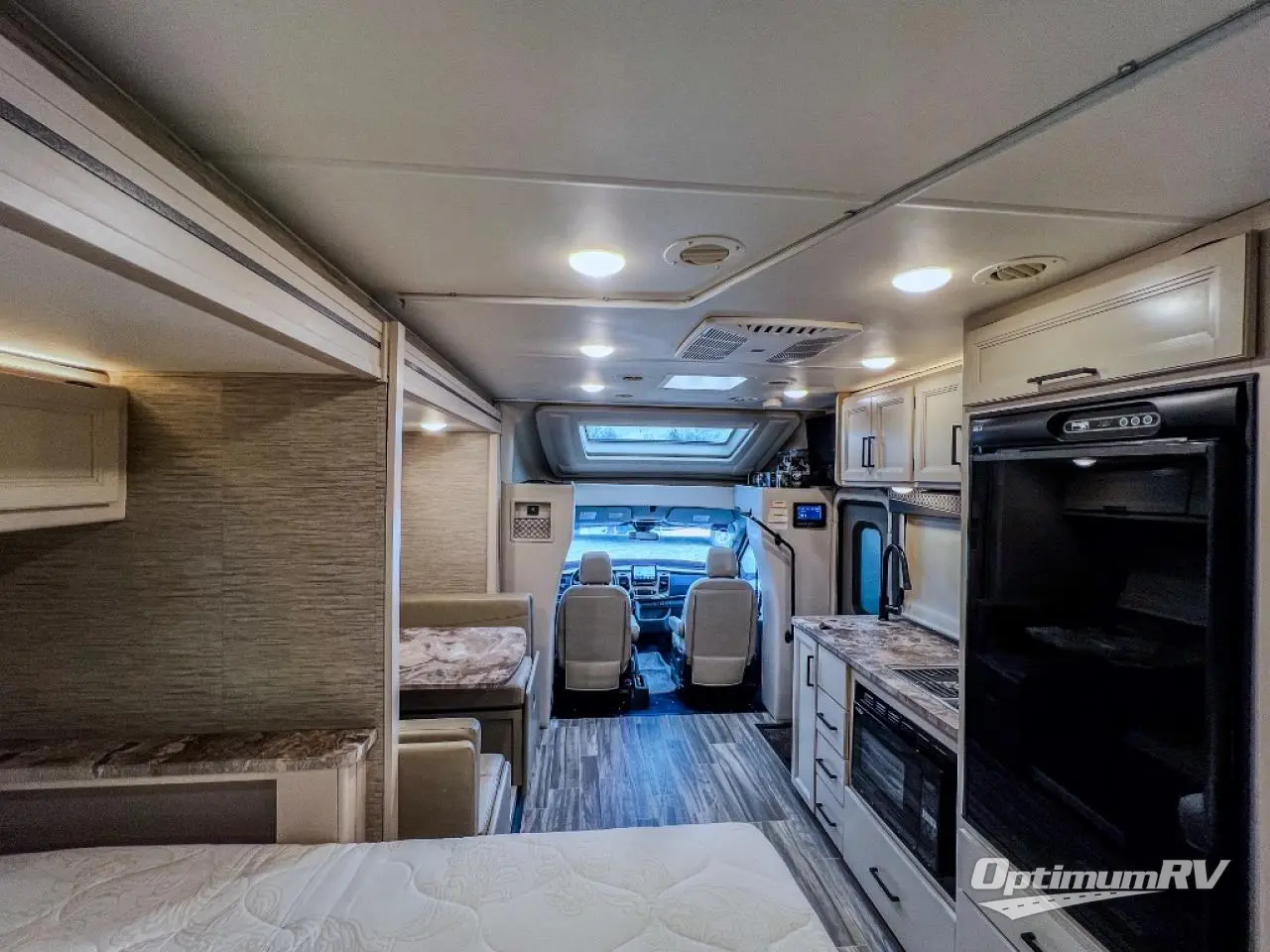 2022 Thor Compass AWD 23TW Photo 10