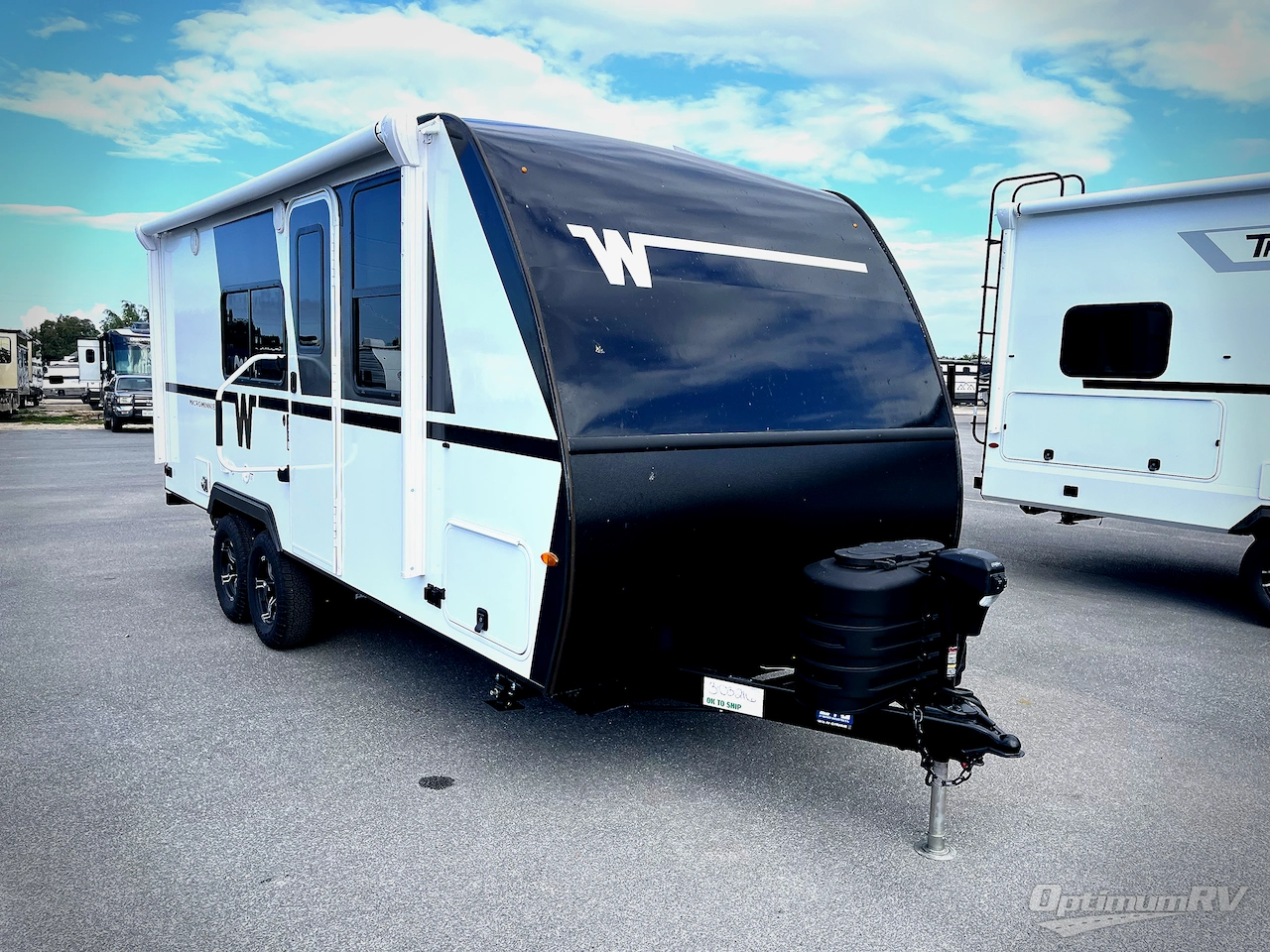 2026 Winnebago Micro Minnie 2108DS Photo 1