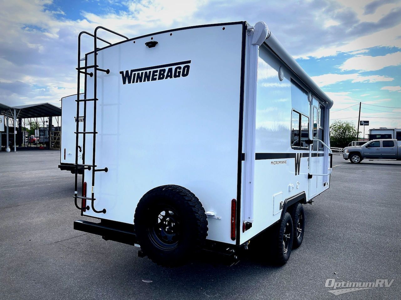 2026 Winnebago Micro Minnie 2108DS Photo 2