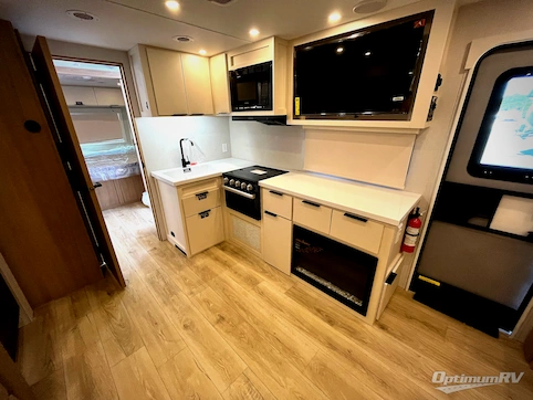 2026 Winnebago Thrive 24RKS RV Photo 2