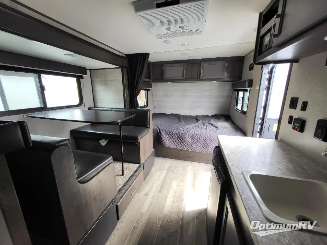 2021 Jayco Jay Flight SLX 184BS Photo 8