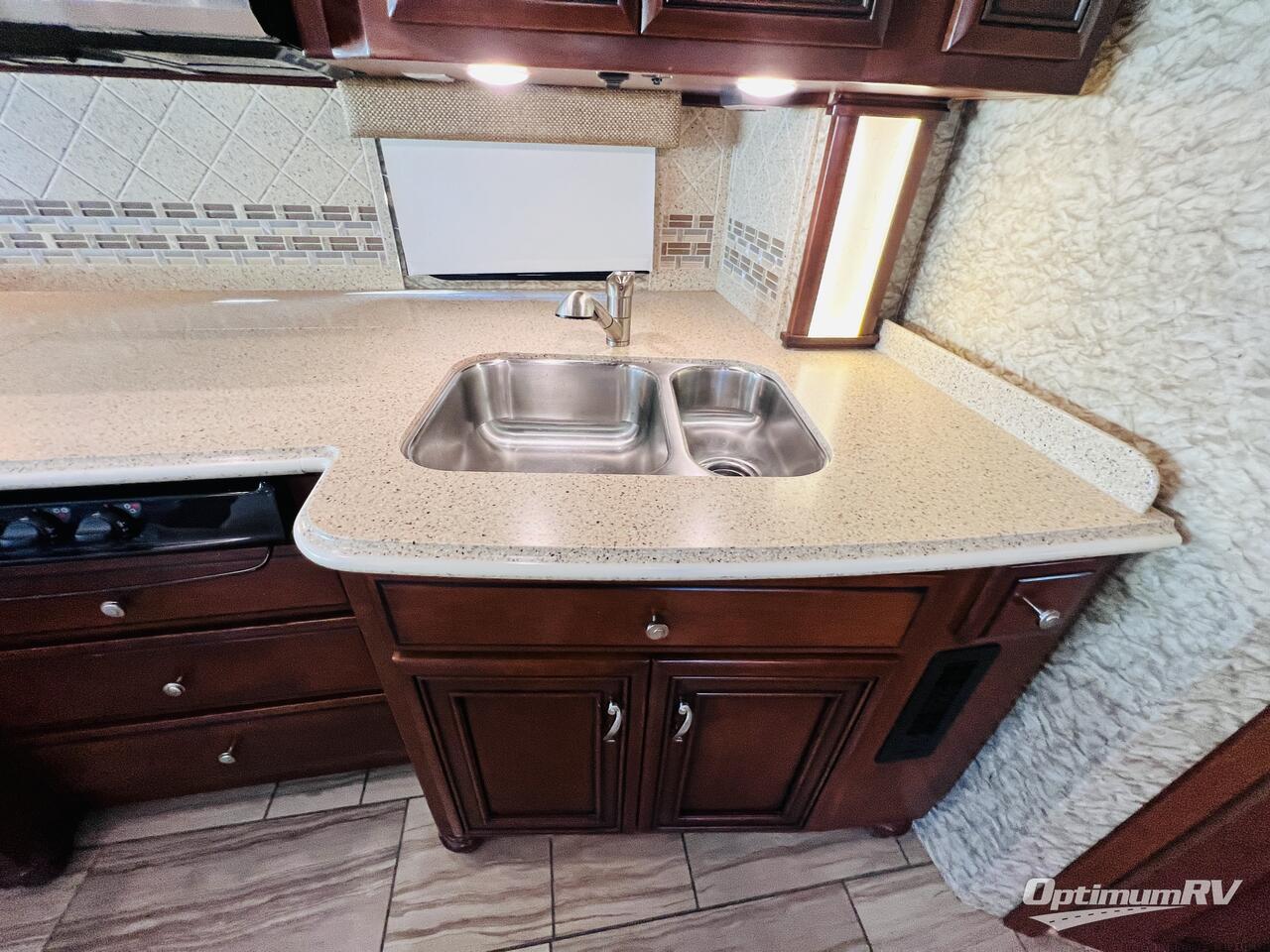 2014 Newmar Ventana 4037 Photo 12