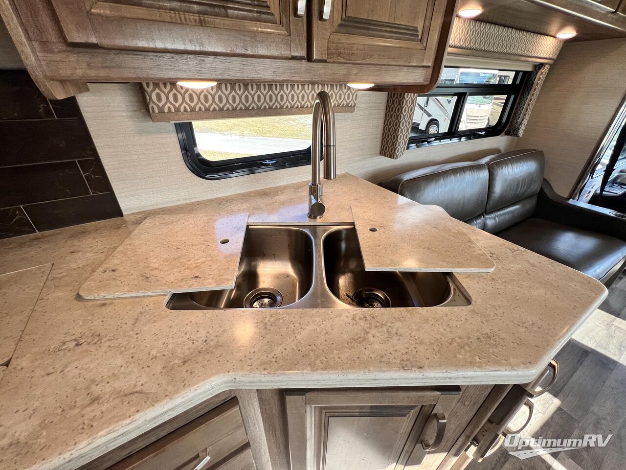 2019 Jayco Precept 29V Photo 12