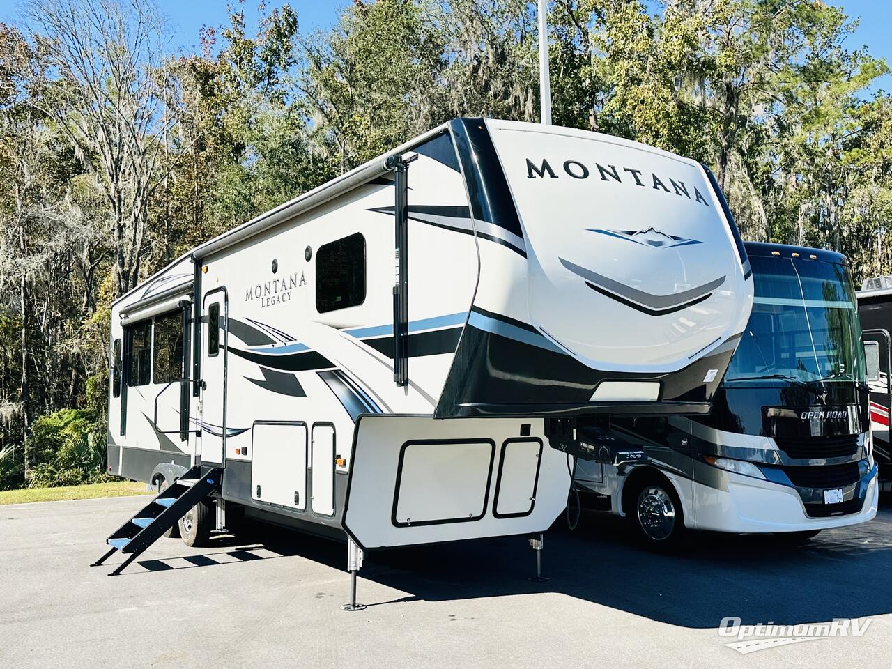 2021 Keystone Montana 3121RL Photo 1