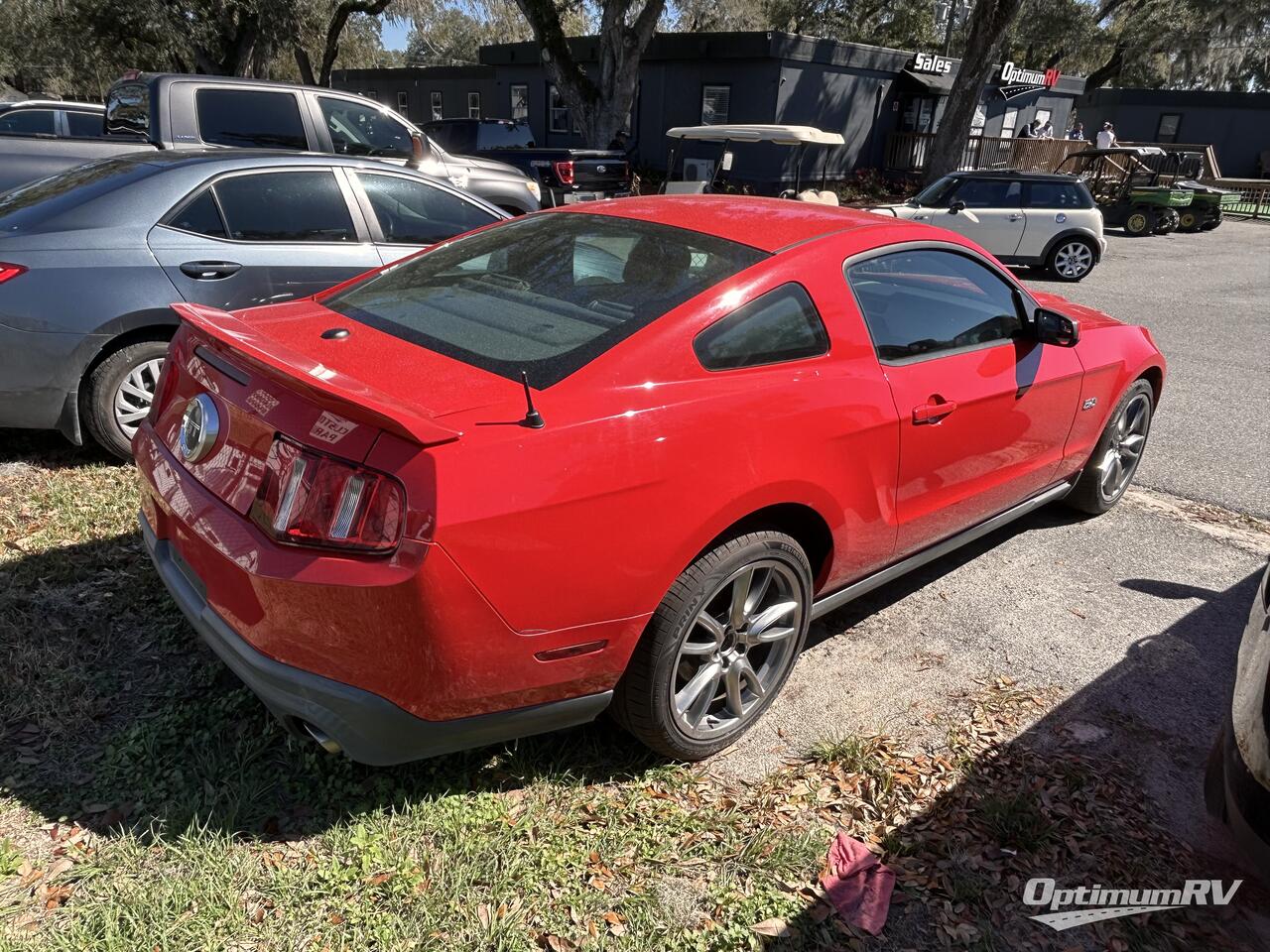 2012 Ford Mustang GT Photo 3