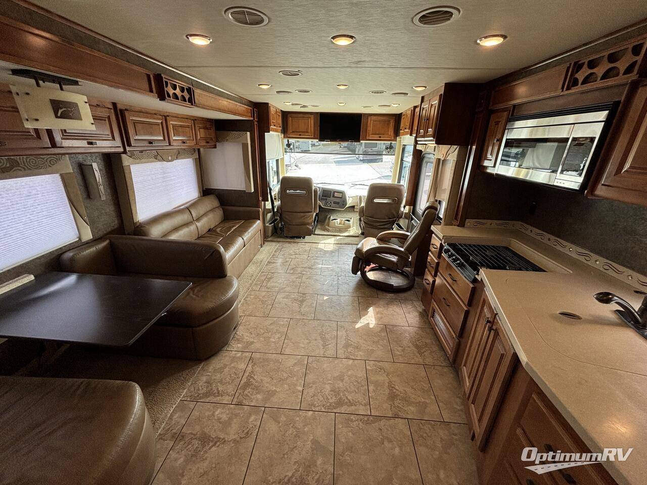 2014 Tiffin Allegro 34TGA Photo 6