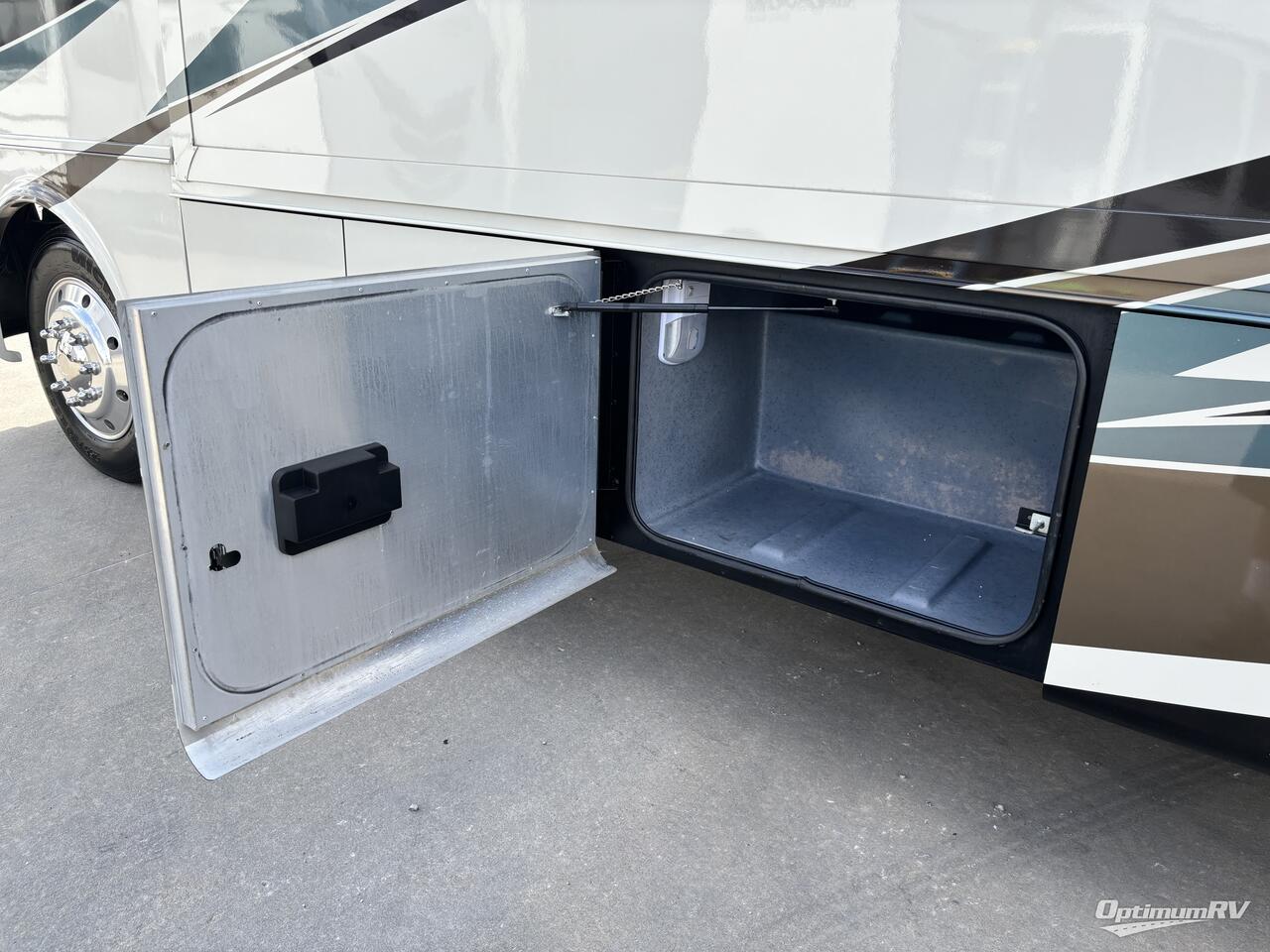 2014 Tiffin Allegro 34TGA Photo 24