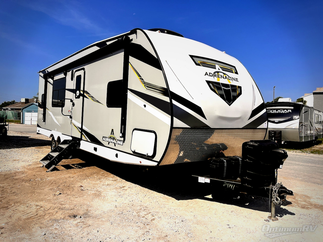 2022 Coachmen Adrenaline 27KB Photo 1