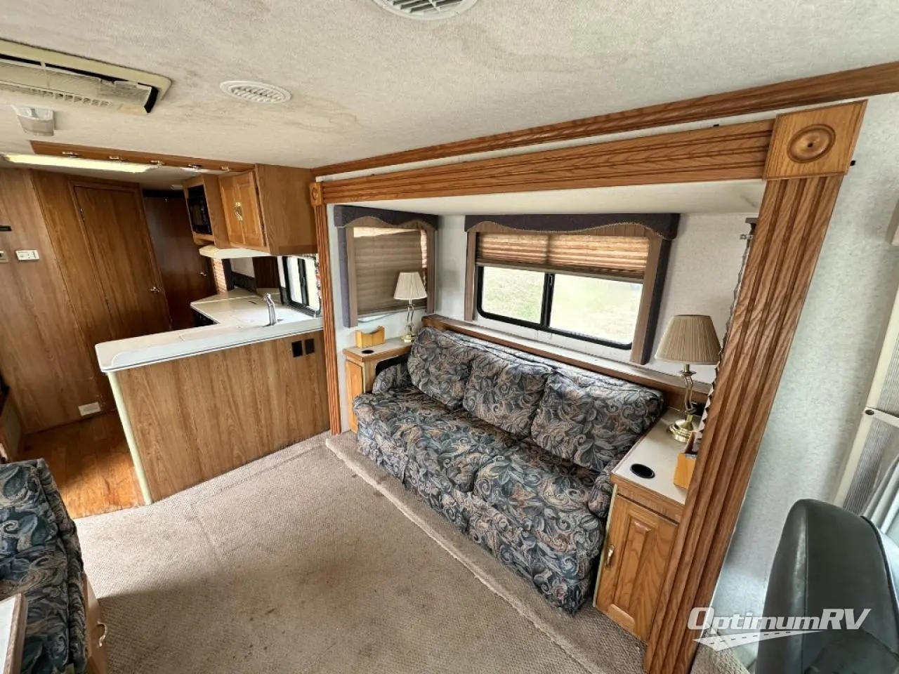 1999 Coachmen M SANTARA 335M Photo 6