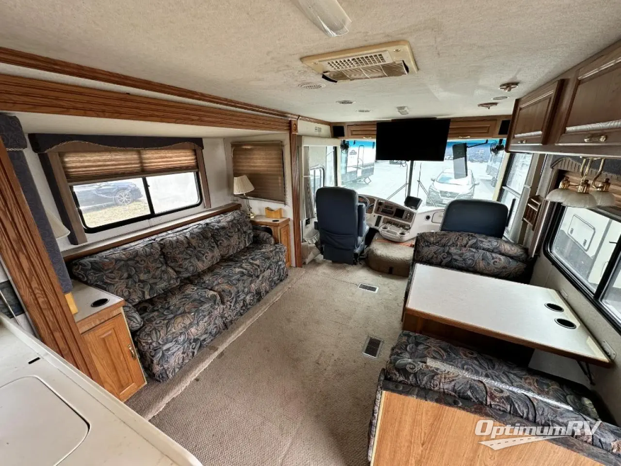 1999 Coachmen M SANTARA 335M Photo 9