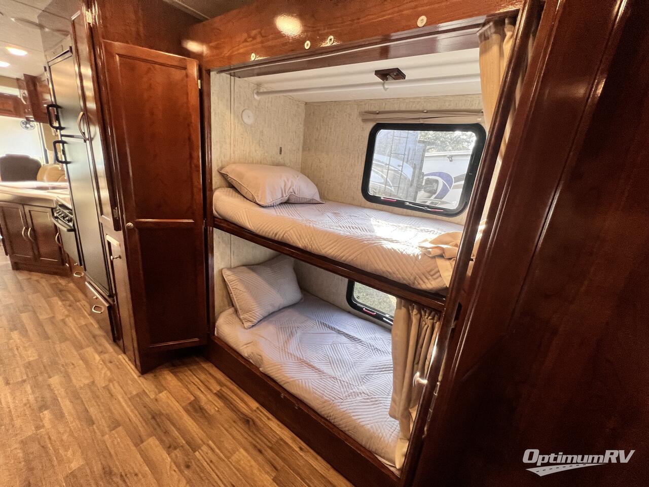 2020 Coachmen Mirada 34BHF Photo 19