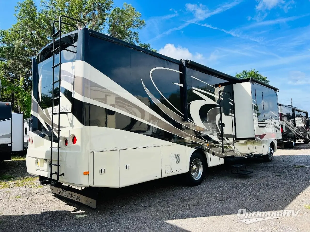 2016 Forest River Georgetown XL 378TS Photo 3