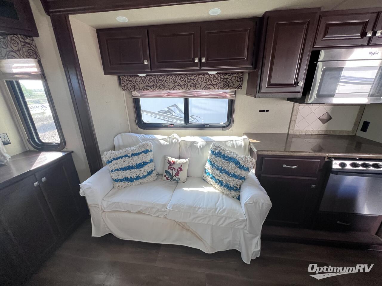 2014 Dutchmen Infinity 3210RE Photo 9