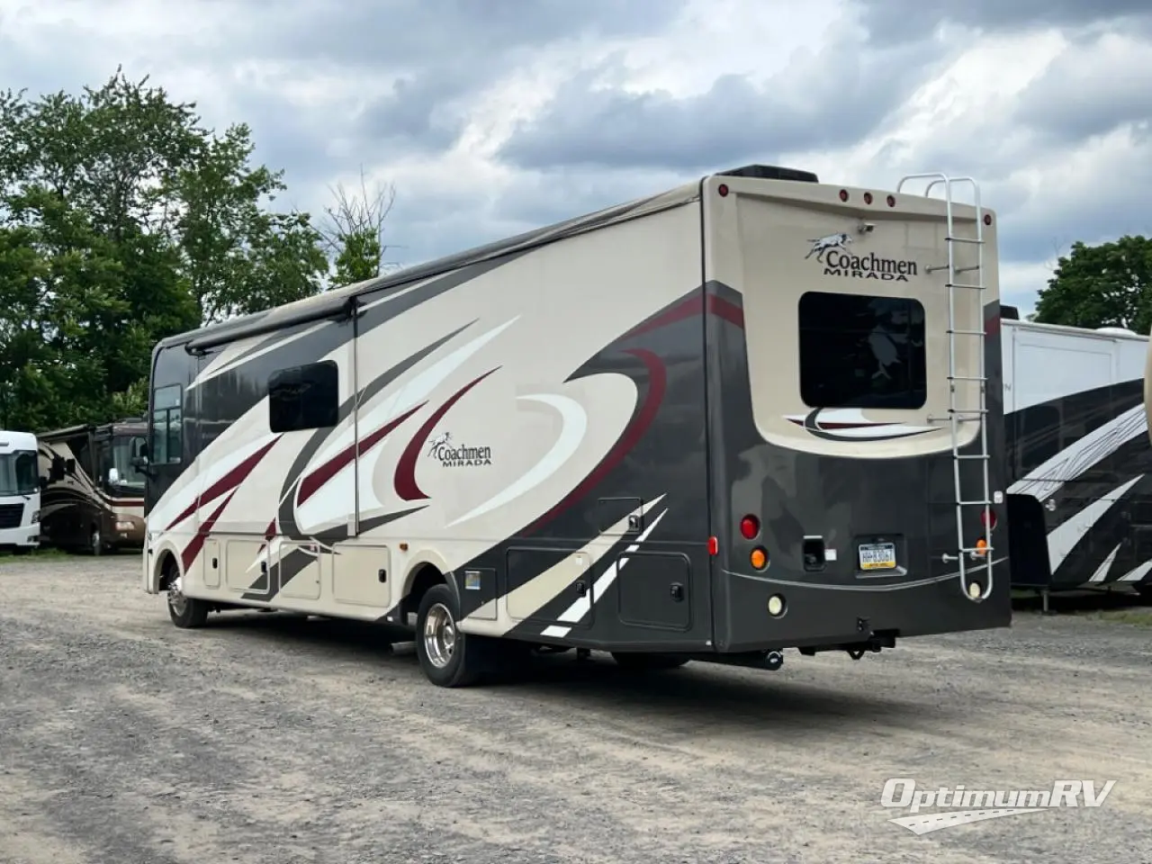 2020 Coachmen Mirada 35OS Photo 3