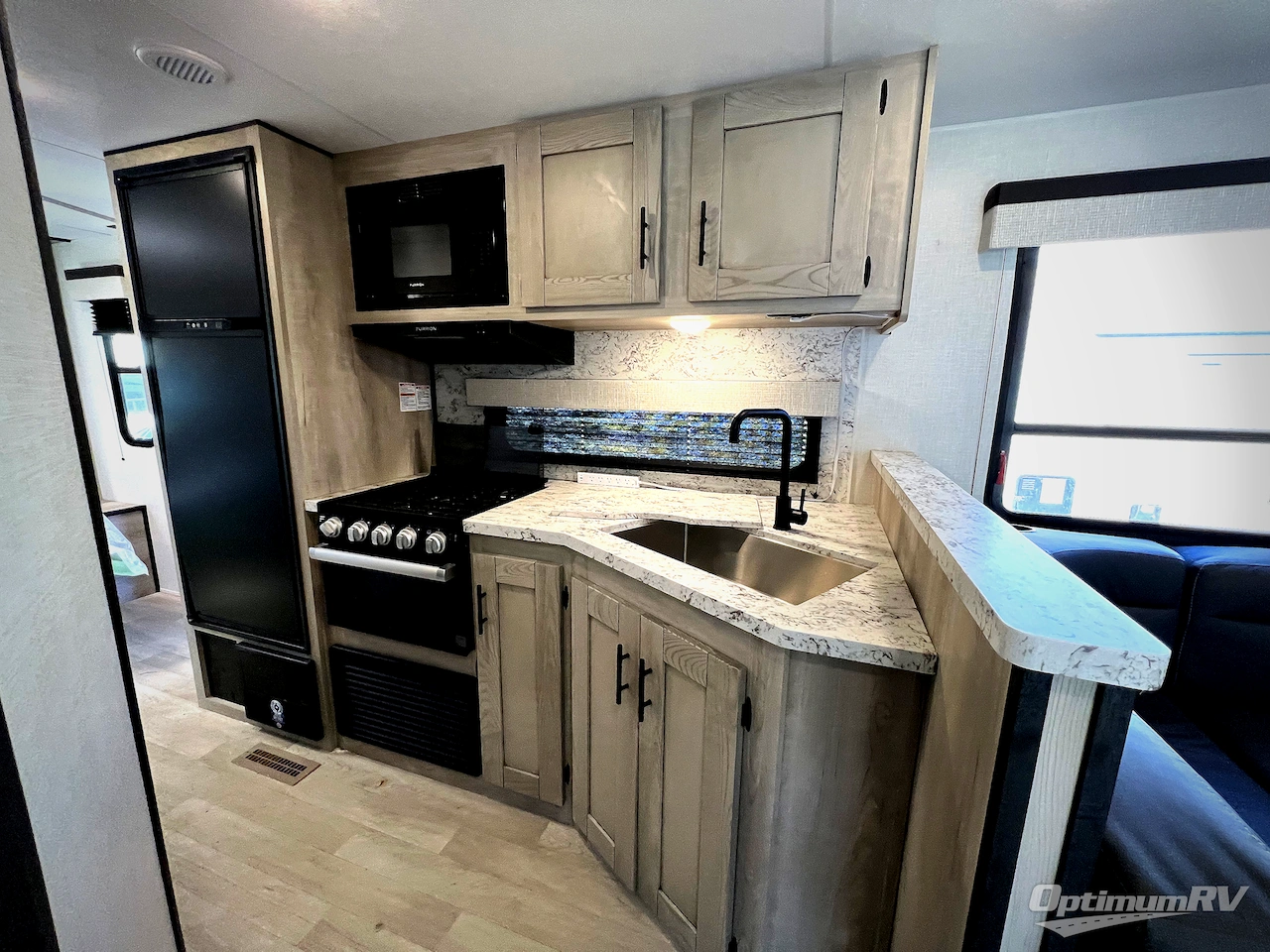 2023 KZ Connect SE C221RESE Photo 11