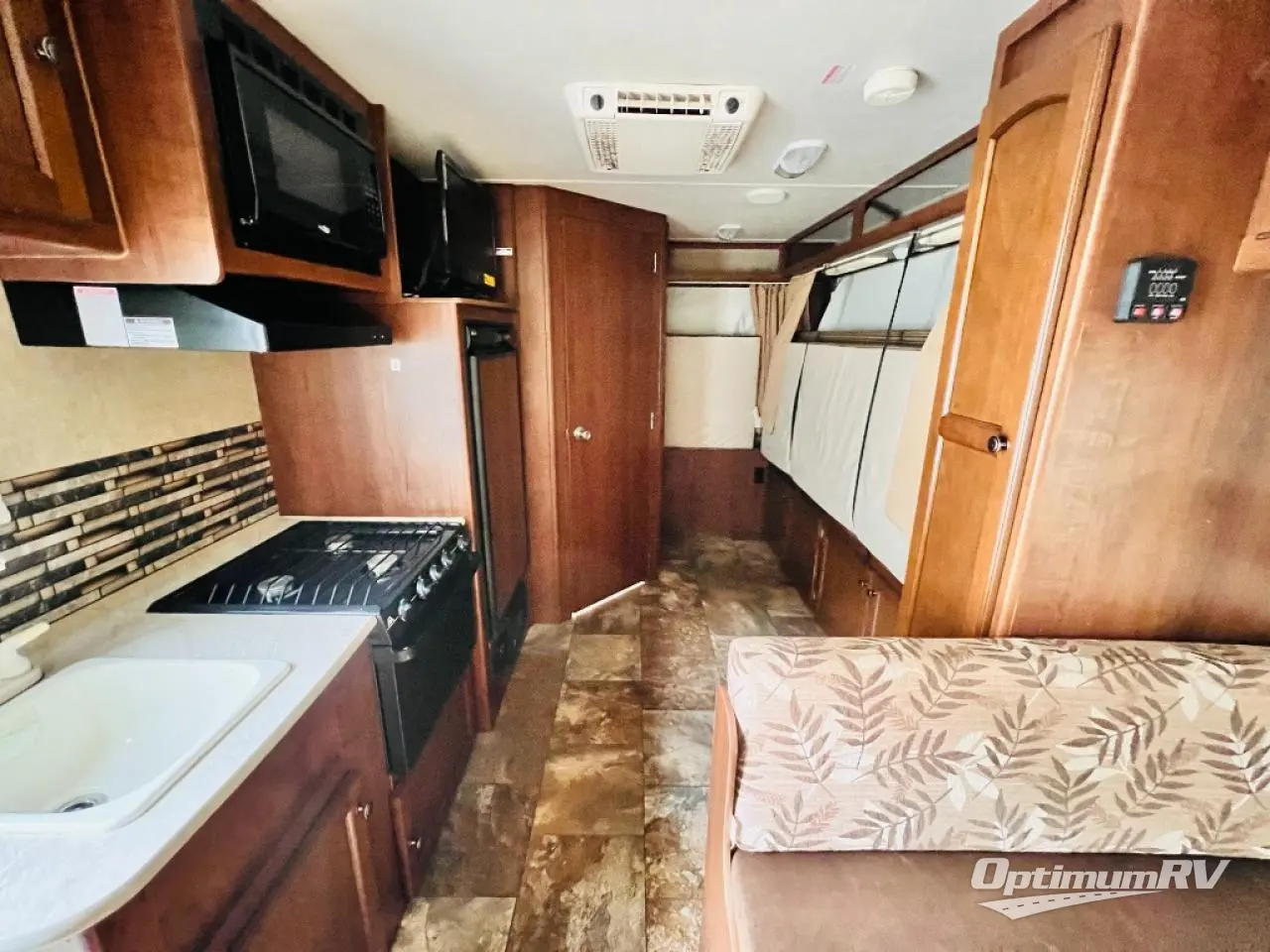 2014 Jayco Jay Feather Ultra Lite SLX M-18 D Photo 4