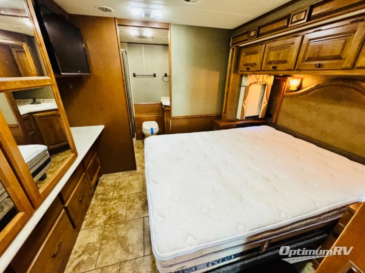 2013 Tiffin Allegro 36LA Photo 17