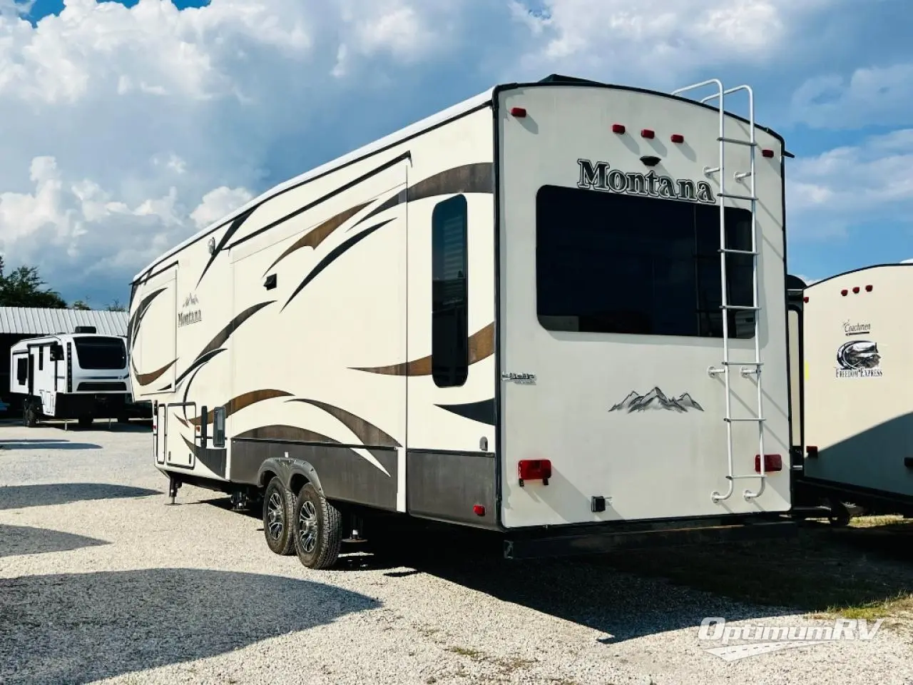 2015 Keystone Montana 3611 RL Photo 3