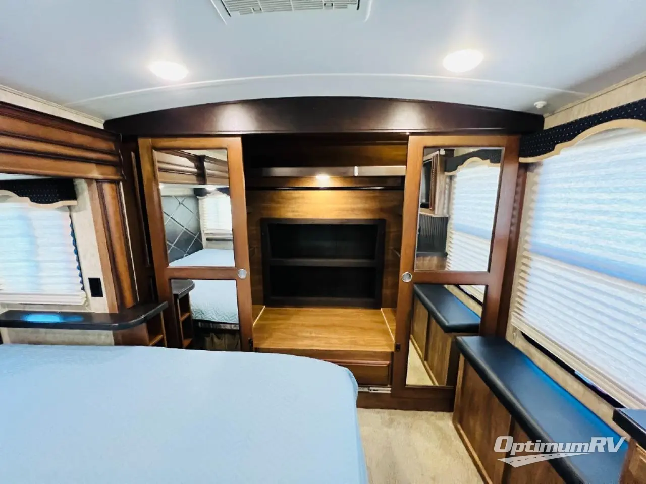 2015 Keystone Montana 3611 RL Photo 20