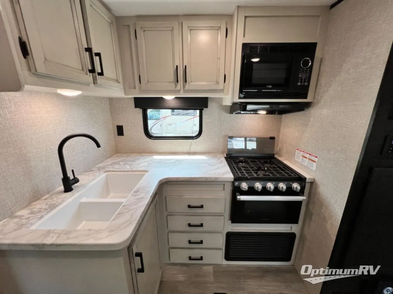 2022 Jayco Jay Flight SLX 8 240RBS Photo 9