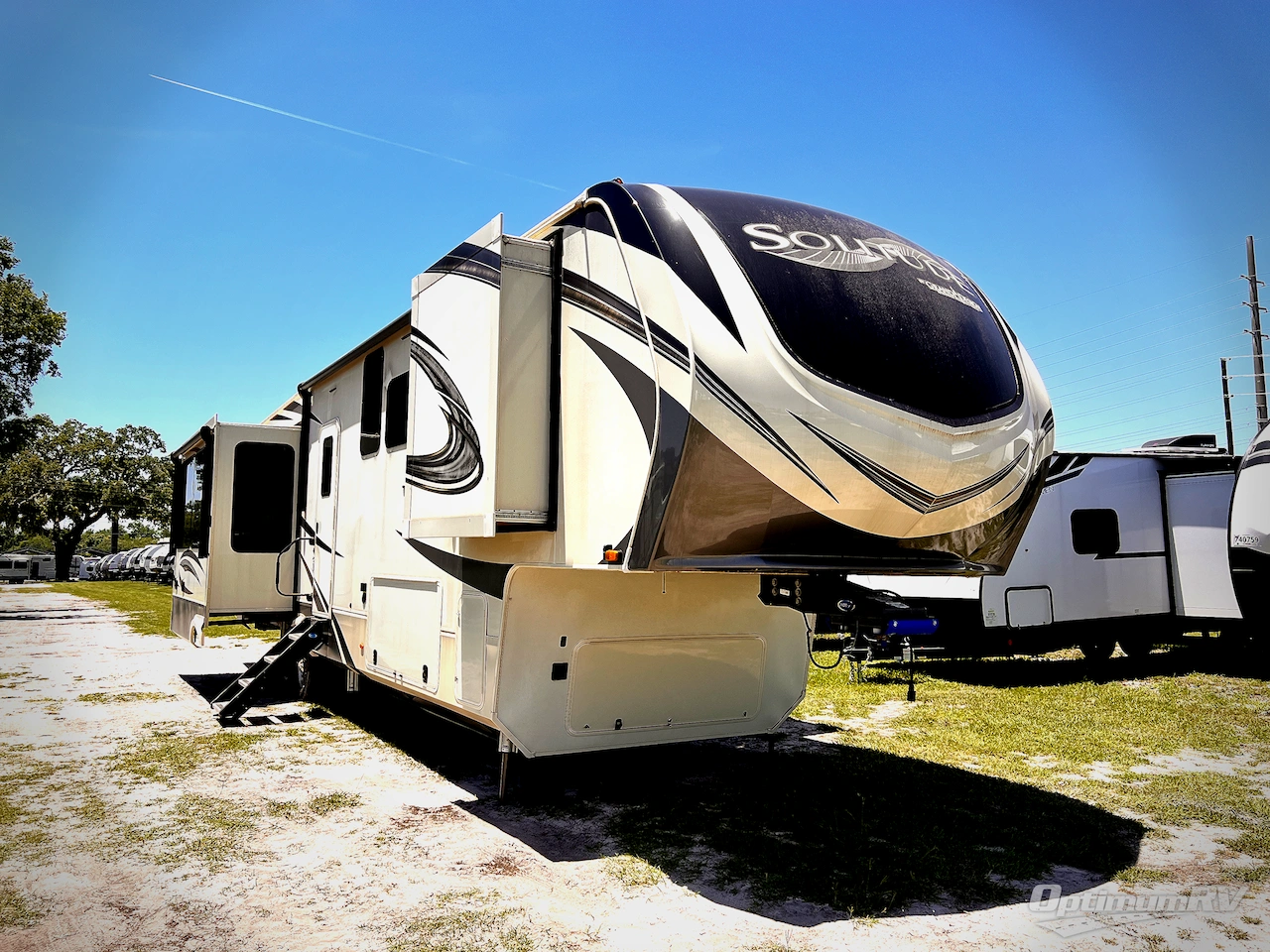 2021 Grand Design Solitude 373FB Photo 1