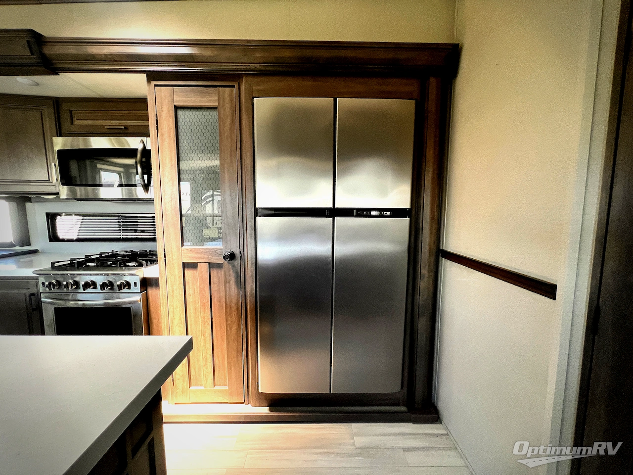 2021 Grand Design Solitude 373FB Photo 14