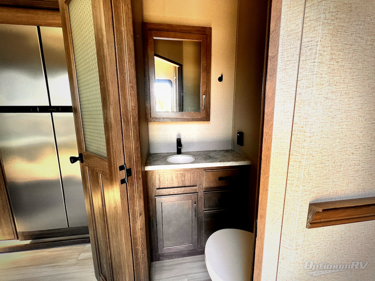 2021 Grand Design Solitude 373FB Photo 16