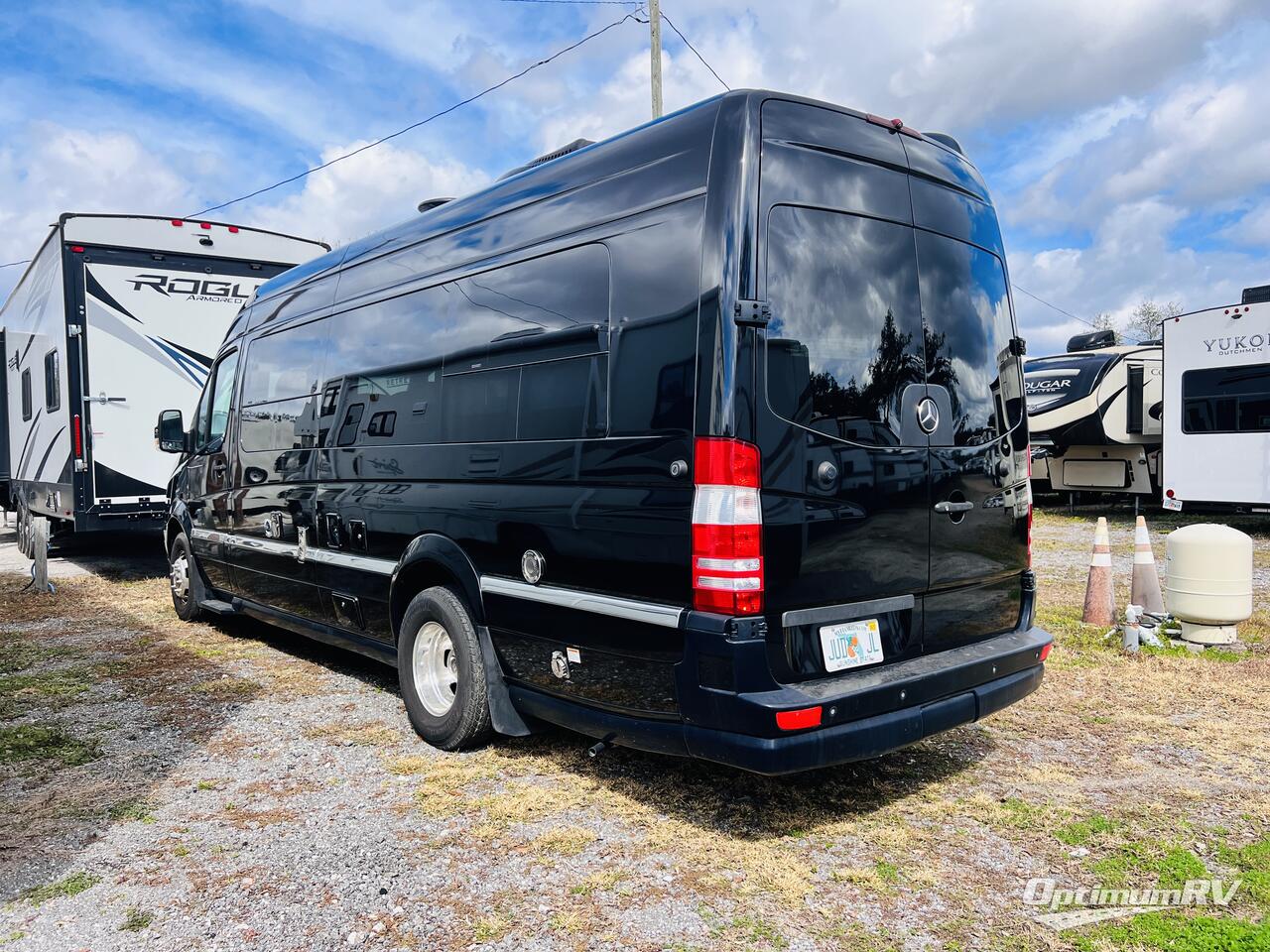 2018 Airstream Interstate Lounge EXT Std. Model Photo 2