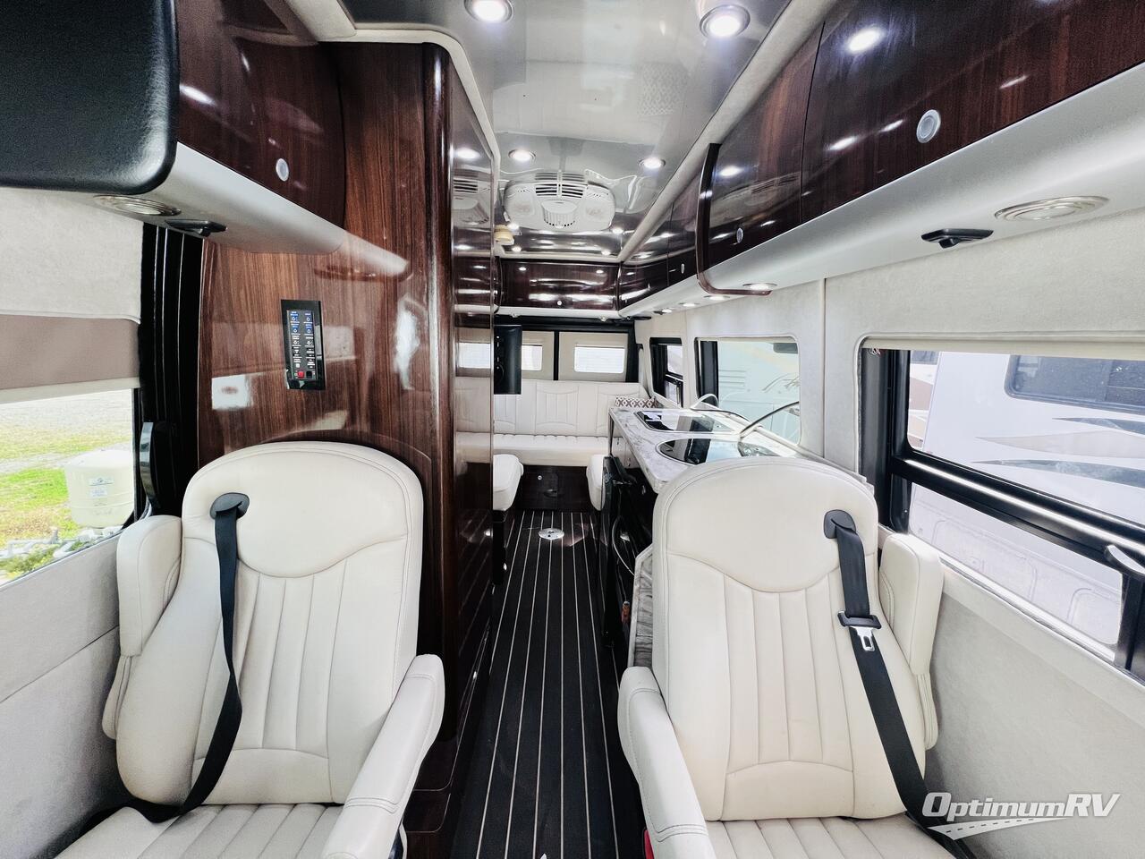 2018 Airstream Interstate Lounge EXT Std. Model Photo 4