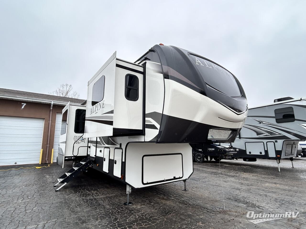 2021 Keystone alpine 3700FL Photo 1