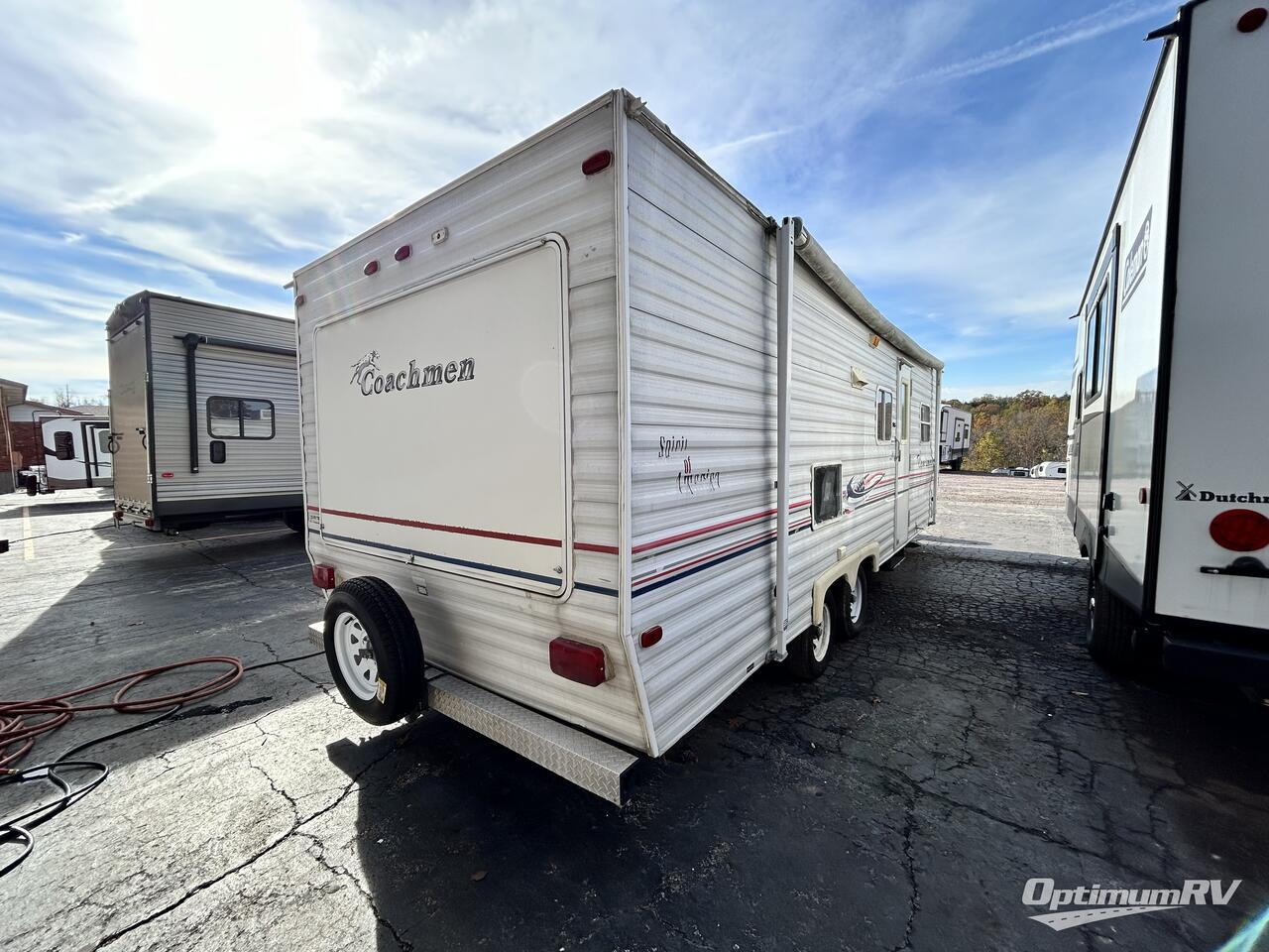 2005 Coachmen Spirit of America 248TBG Photo 2