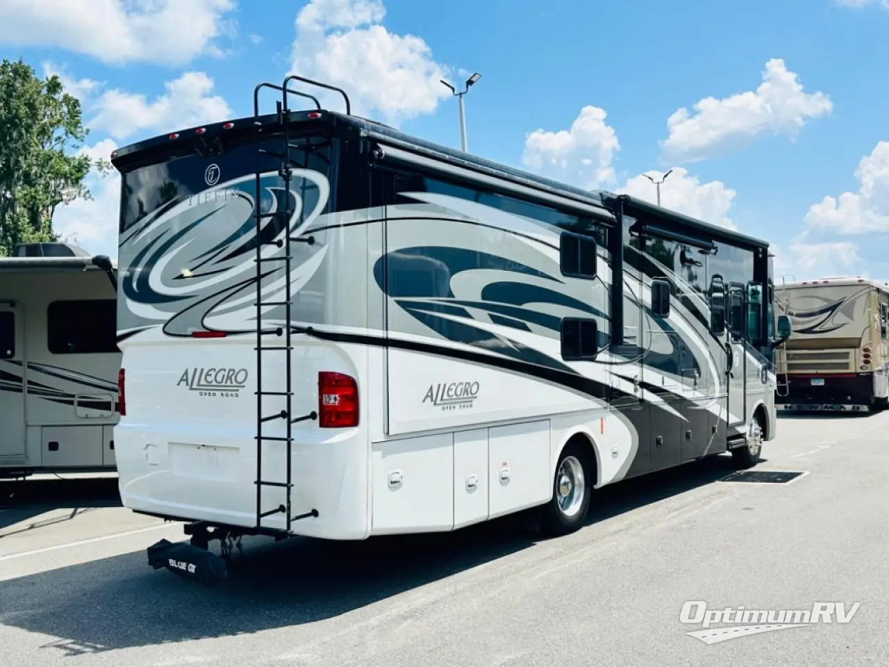 2016 Tiffin Allegro 35 QBA Photo 2