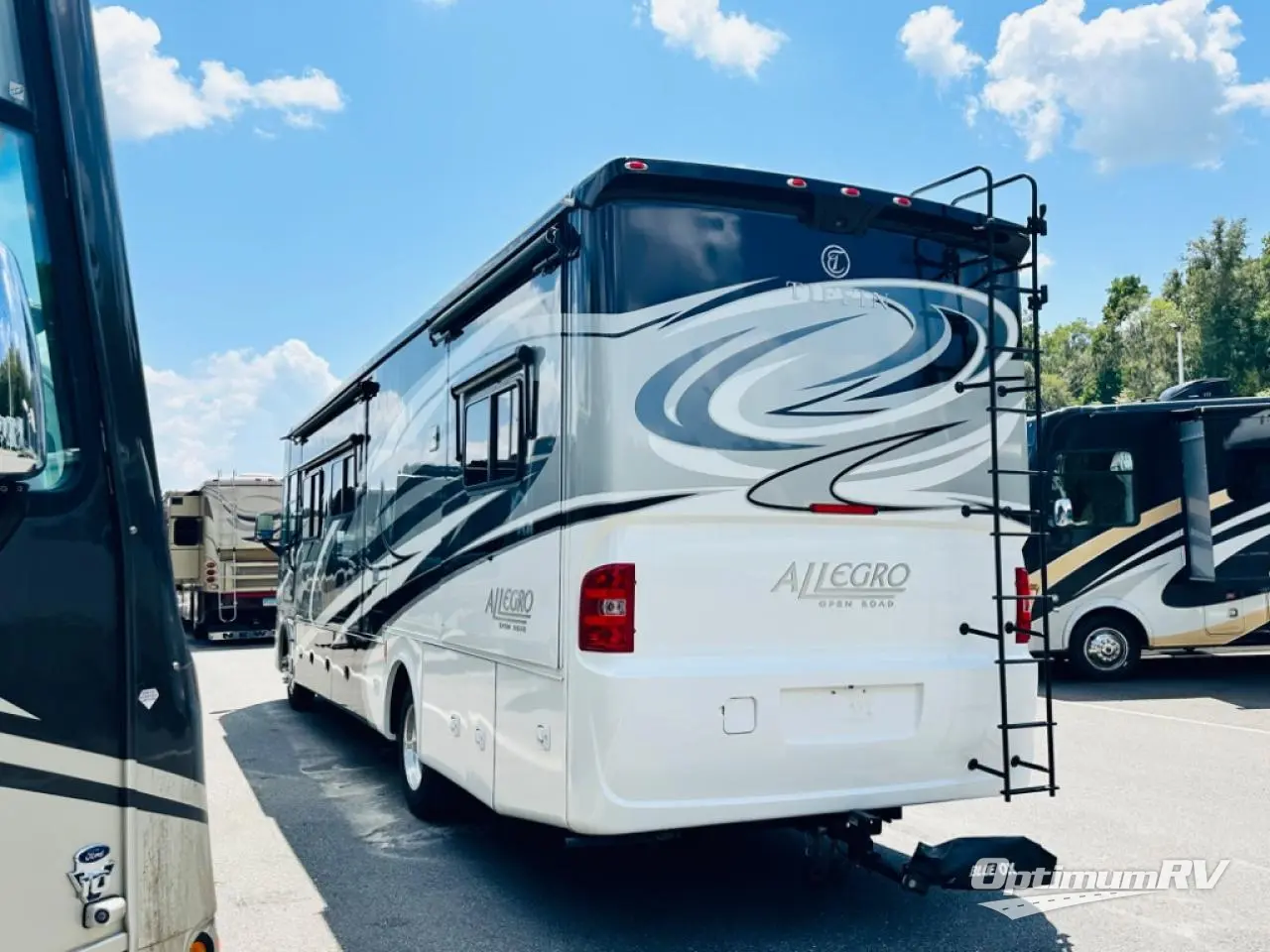 2016 Tiffin Allegro 35 QBA Photo 3