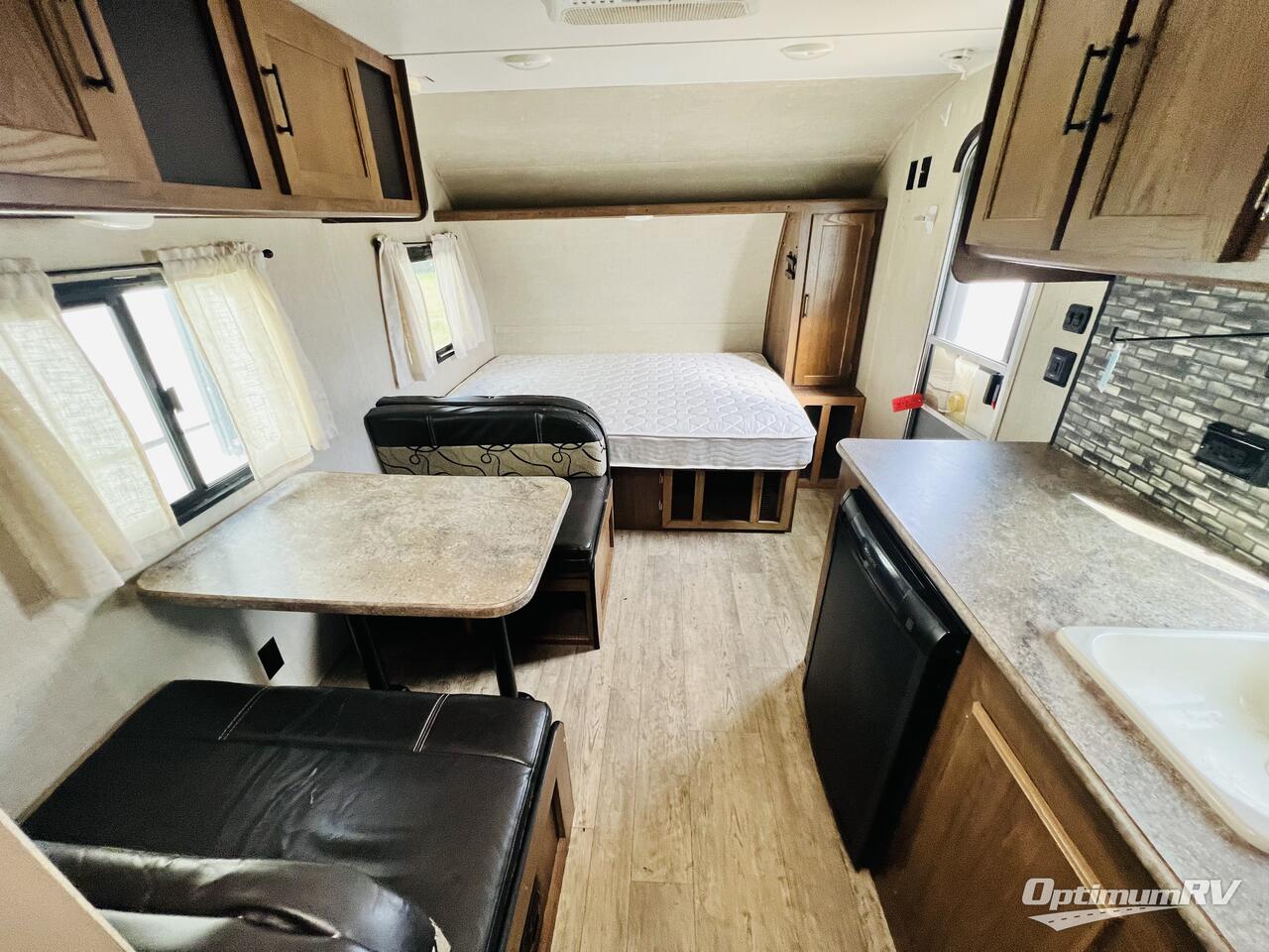 2018 Gulf Stream Ameri-Lite Super Lite 198 BH Photo 5