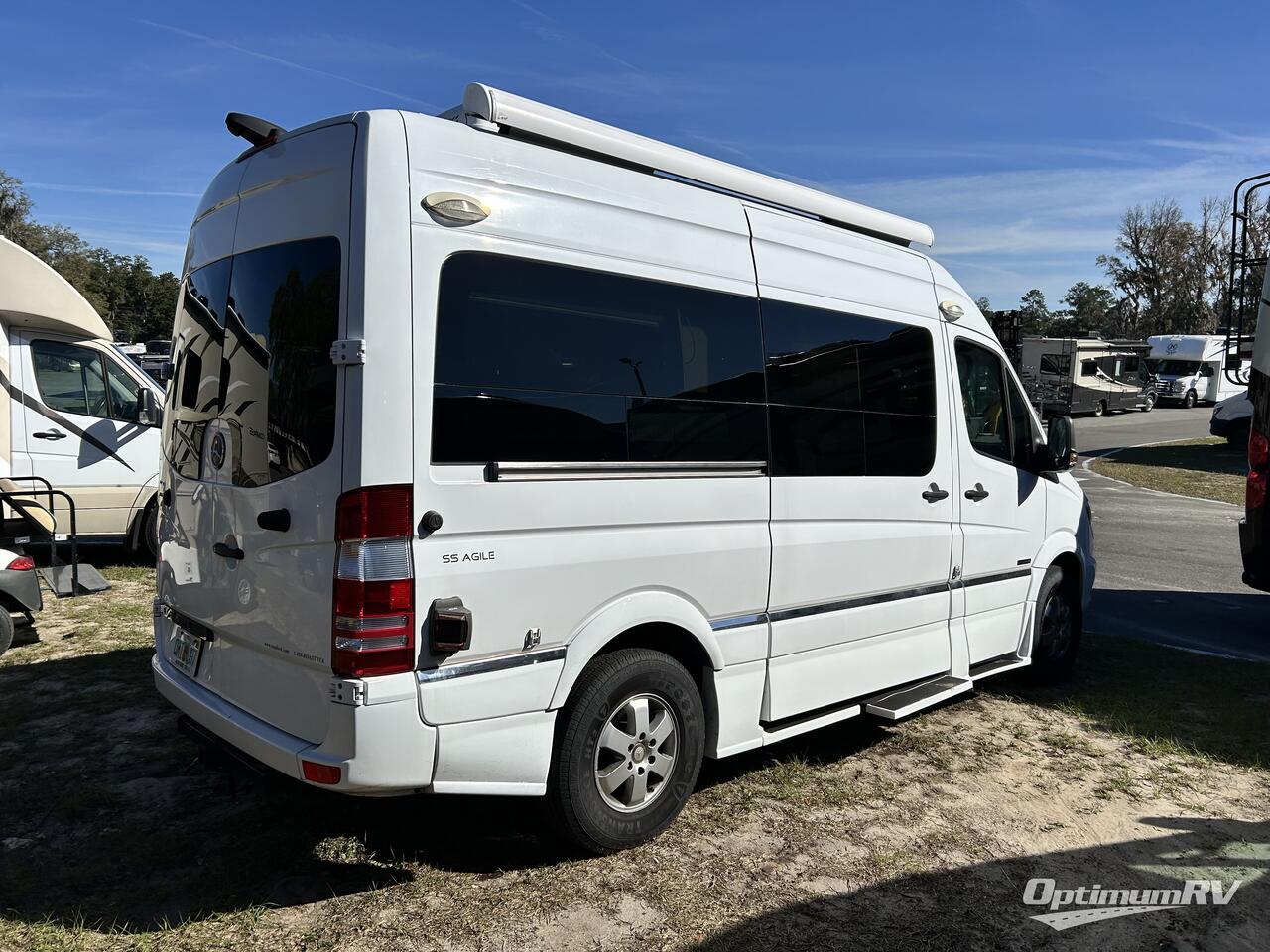 2019 Roadtrek Agile SS Photo 2