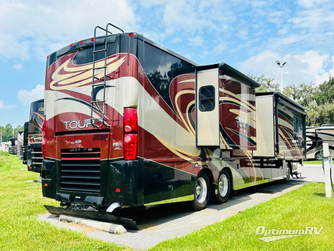 2011 Winnebago tour 42qd