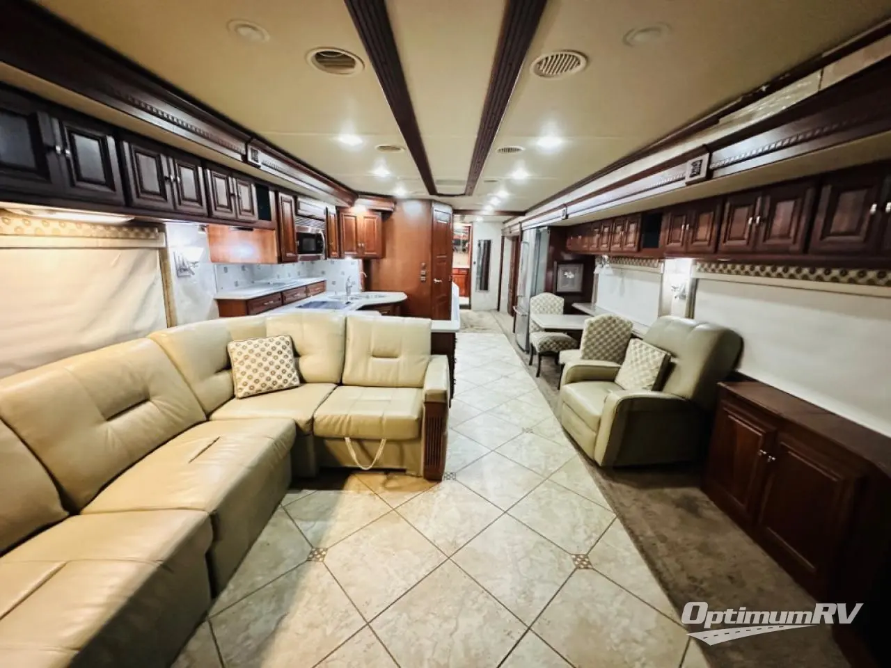 2011 Winnebago tour 42qd