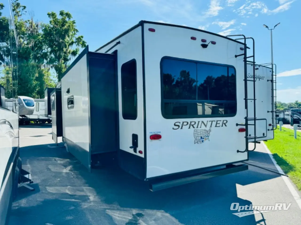 2021 Keystone Sprinter Limited 3590LFT Photo 3