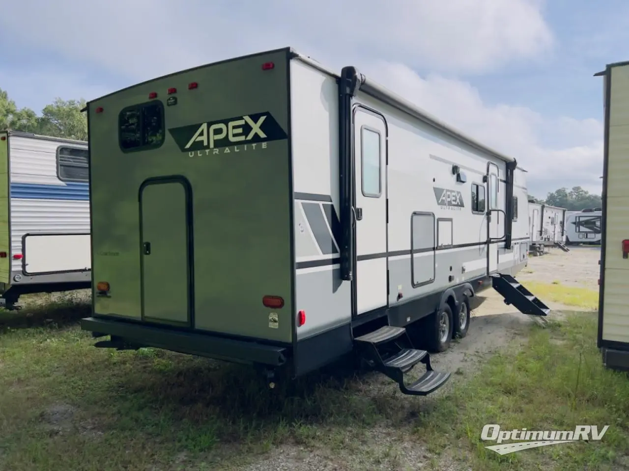 2023 Coachmen Apex Ultra-Lite 290BHS Photo 2