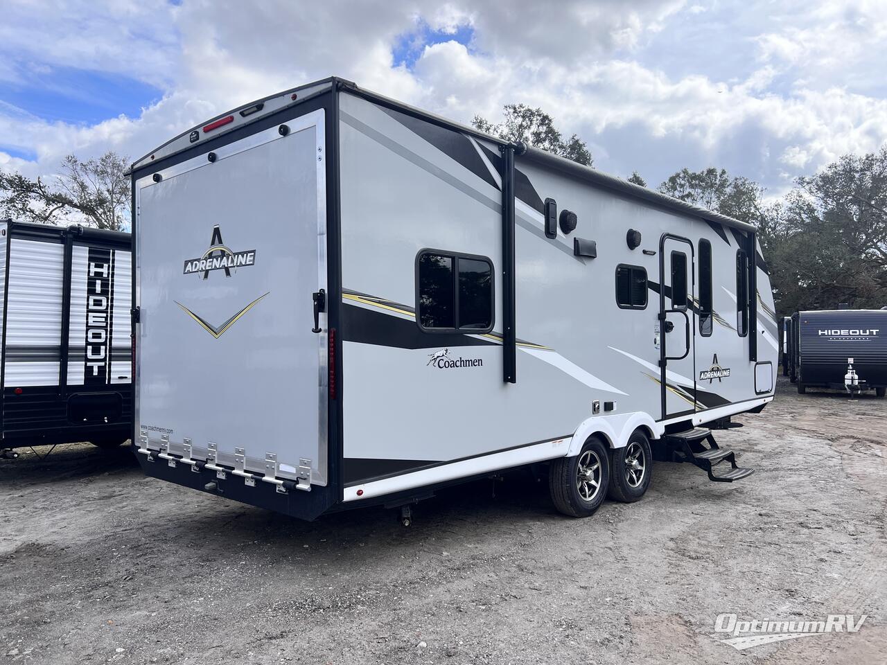 2022 Coachmen Adrenaline 23LT Photo 2