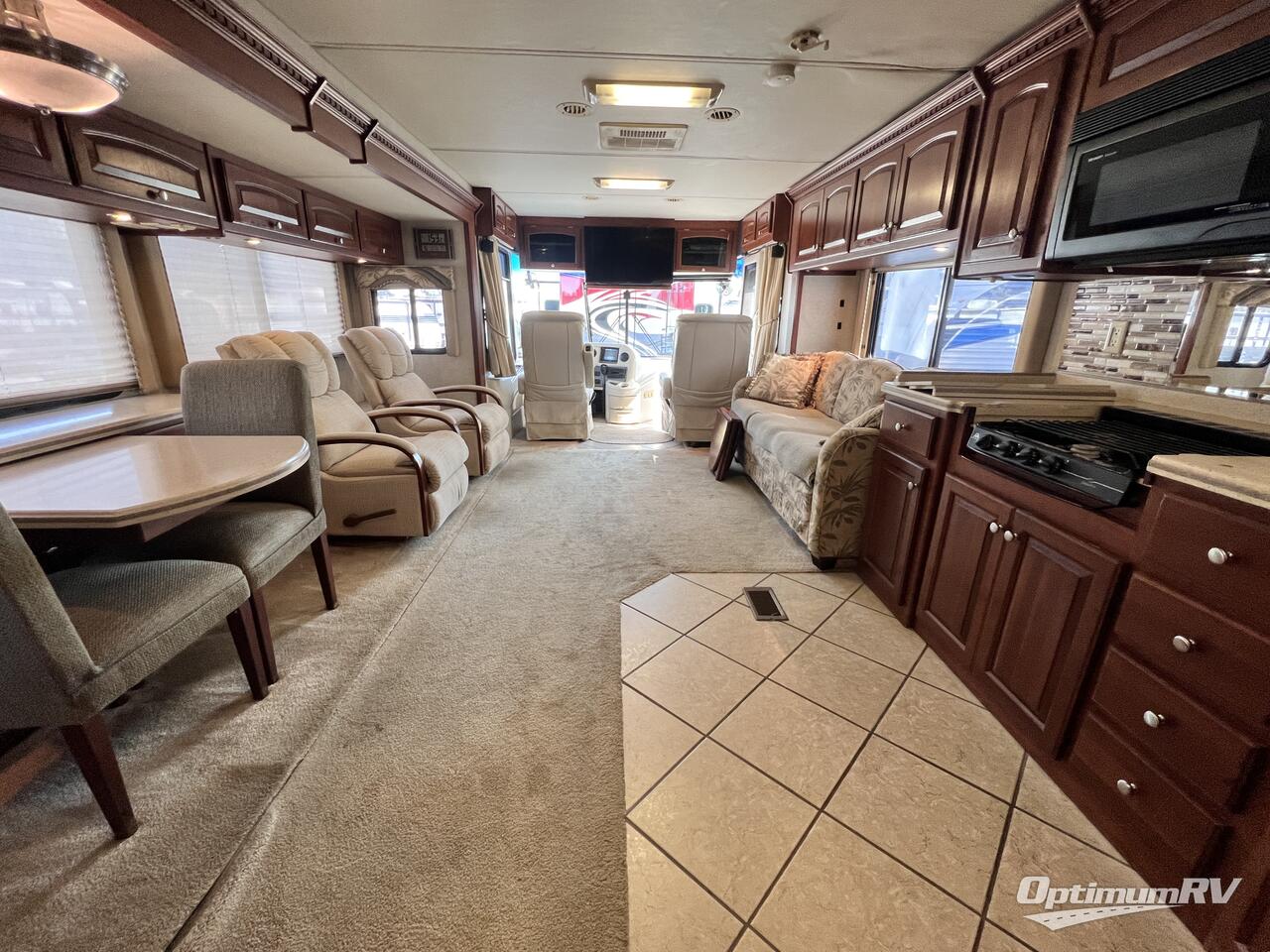 2005 Mandalay Luxury Division Mandalay Class A 40B Photo 7