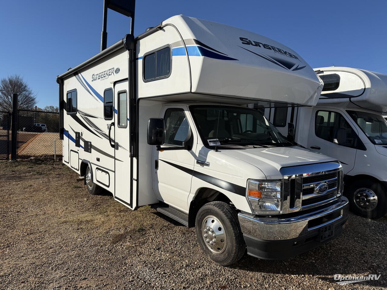 2022 Forest River Sunseeker LE 2150SLE Ford Photo 1