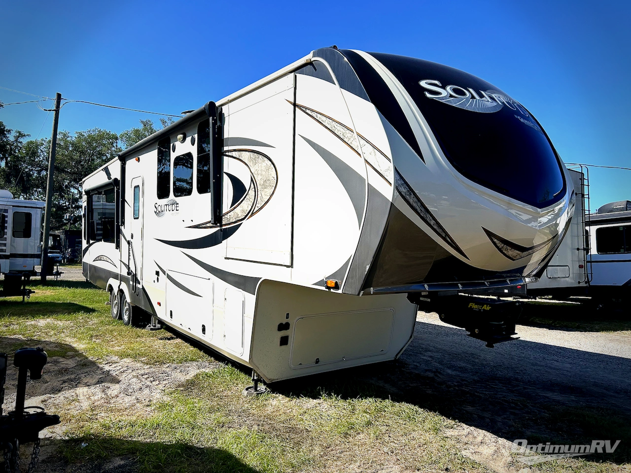 2019 Grand Design Solitude 372WB Photo 1