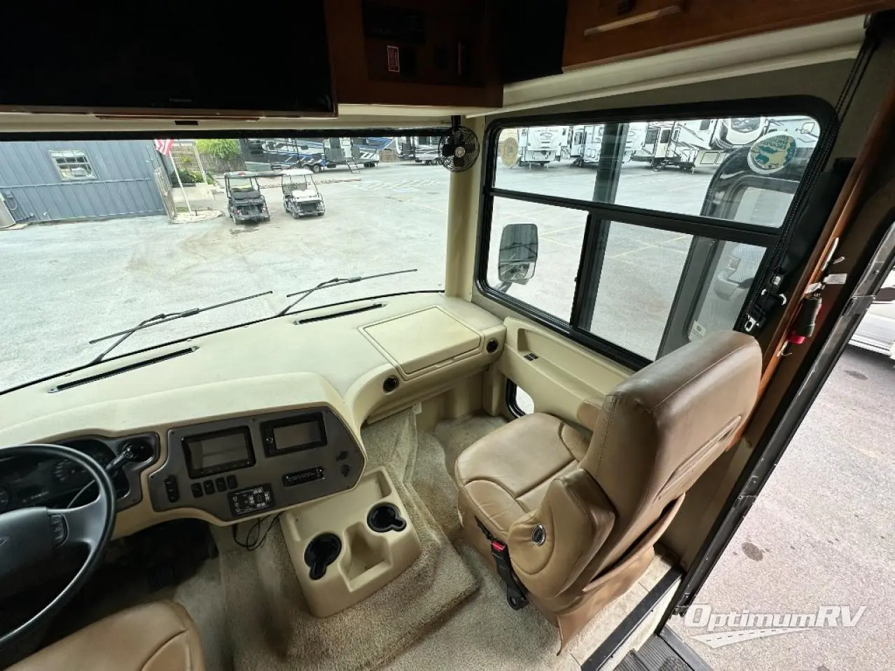 2013 Tiffin Allegro 36 LA Photo 6