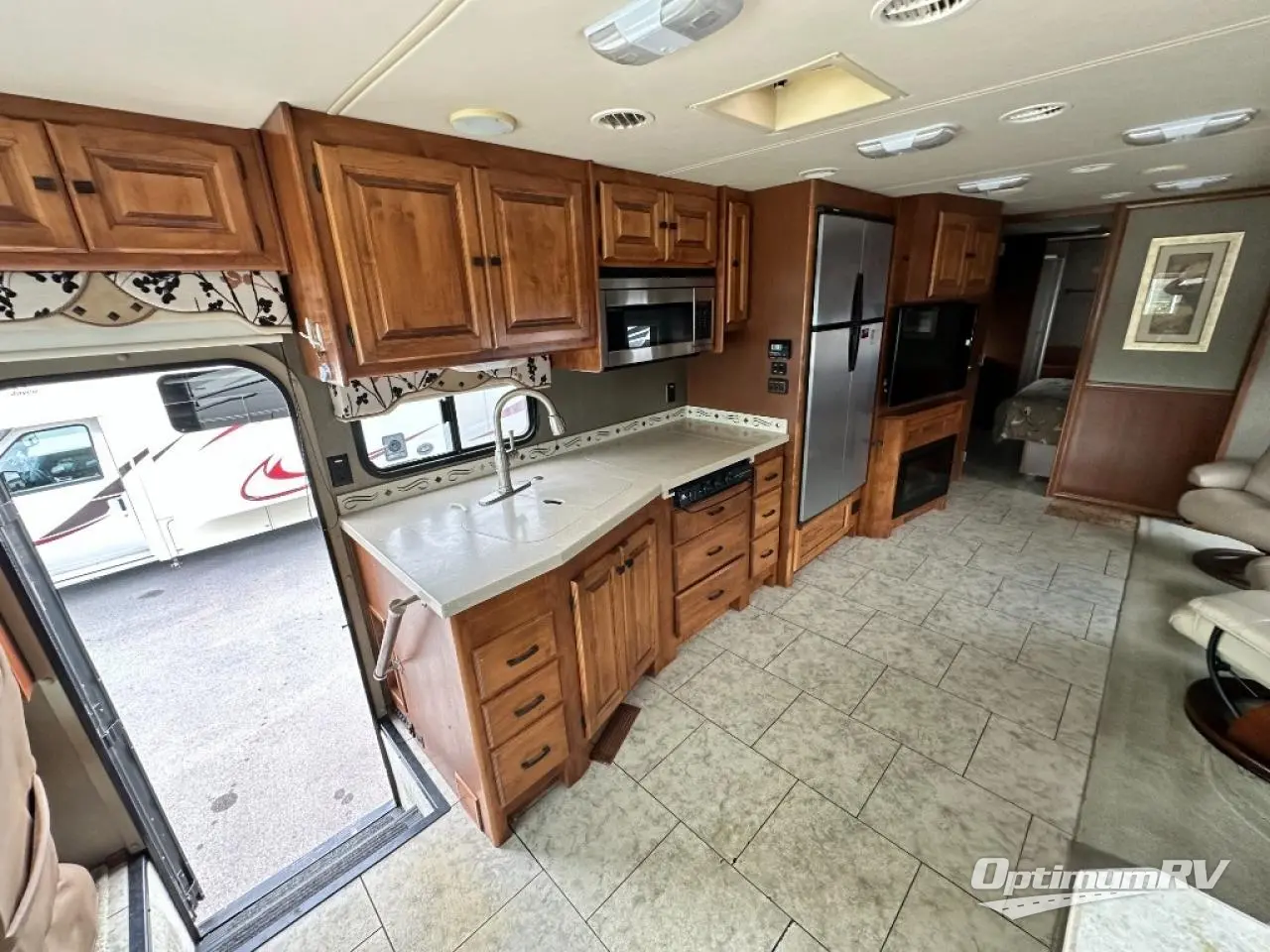 2013 Tiffin Allegro 36 LA Photo 8