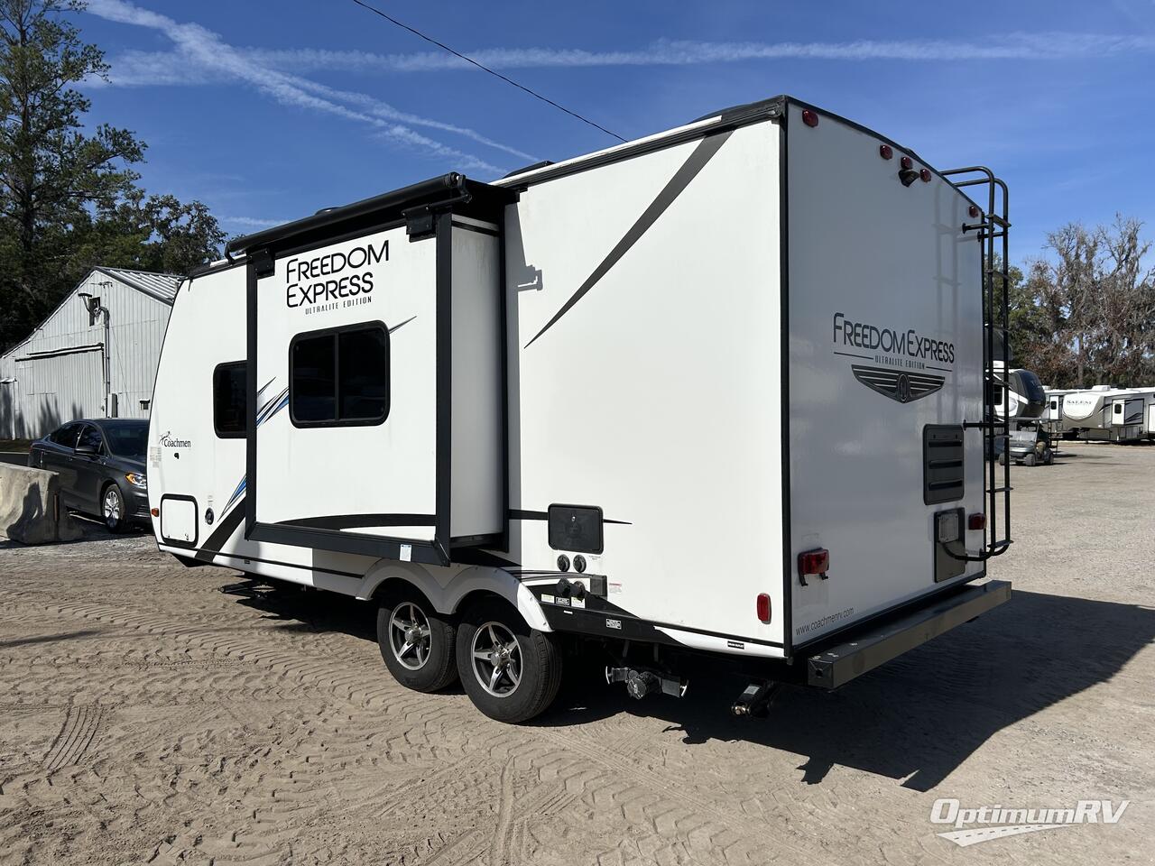 2021 Coachmen Freedom Express Ultra Lite 192RBS Photo 3