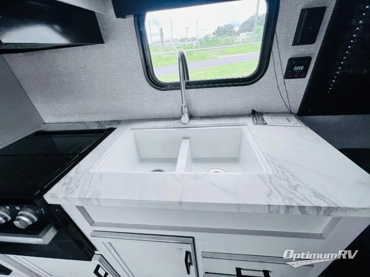 2022 Jayco Jay Flight SLX 8 264BH Photo 9