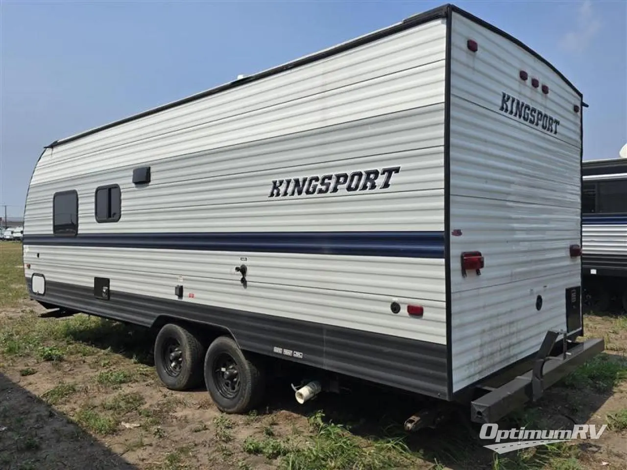 2022 Gulf Stream Kingsport Ultra Lite 264BH Photo 3